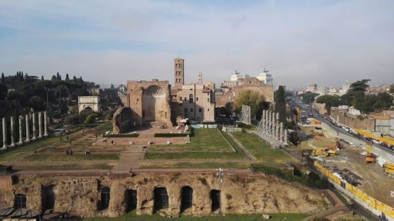 Rome: Colosseum Arena and Ancient Rome Guided Tour - Key Points