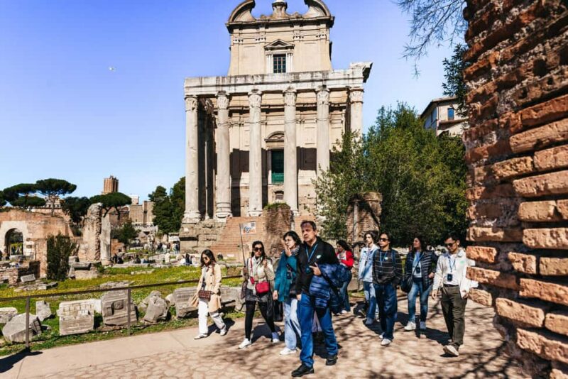 Rome: Colosseum Arena Floor, Palatine & Forum Guided Tour - Exploring the Roman Forum with a Knowledgeable Guide