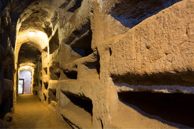Rome Colosseum & Catacombs Underground Tours & Transfer - What Makes This Tour Stand Out