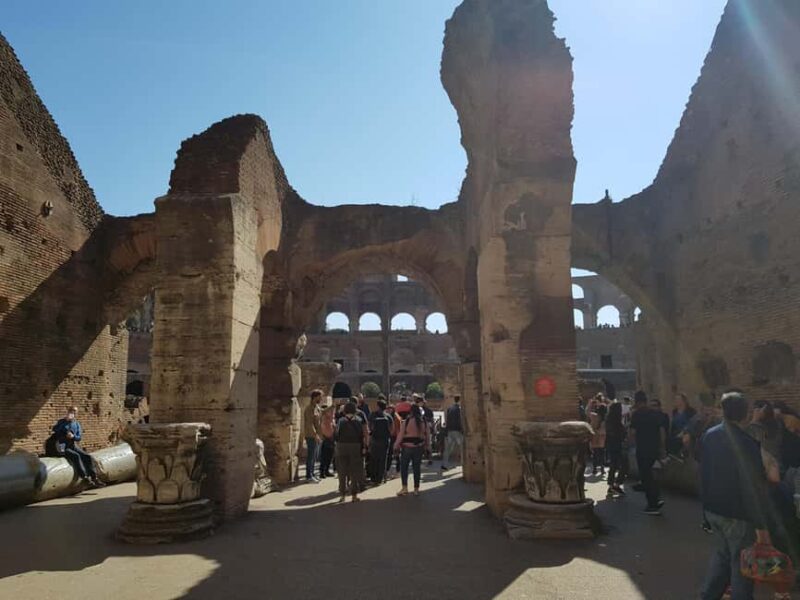 Rome: Colosseum Express Guided Tour - The Guide: Knowledgeable and Engaging