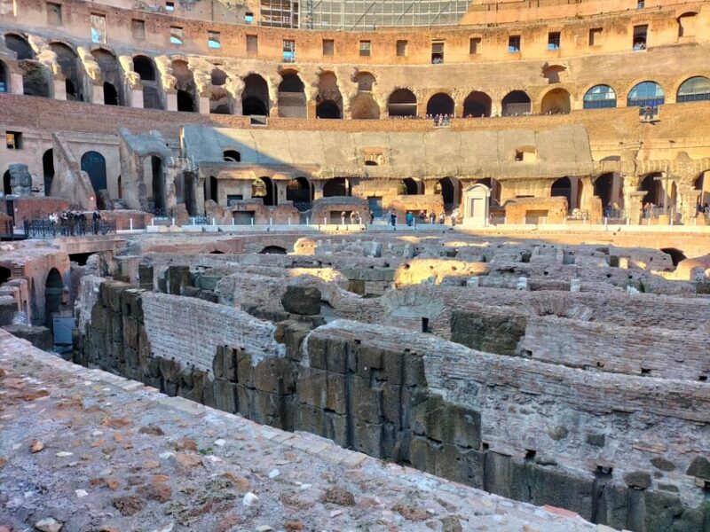 Rome: Colosseum Express Guided Tour with Roman Forum Entry - Logistics and Meeting Arrangements