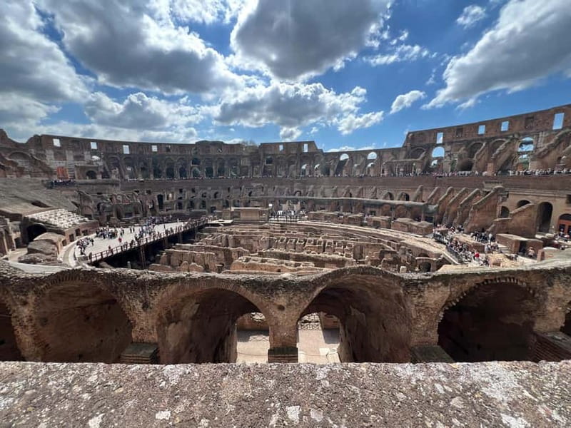Rome: Colosseum & Forum with AudioGuide App + Optional Arena - Exploring the Colosseum with a Self-Guided Experience