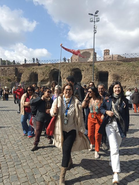Rome: Colosseum, Palatine Hill, & Roman Forum Walking Tour - Key Points
