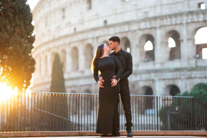 Rome: Colosseum Photoshoot  Private Session - Exploring the Iconic Colosseum and Surroundings