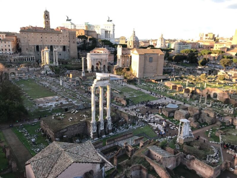 Rome: Colosseum, Roman Forum, and Palatine Hill Ancient Tour - The Pacing and Duration in Hot Summer Months