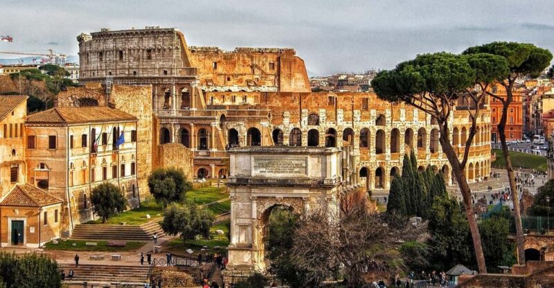 Rome: Colosseum, Roman Forum and Palatine Hill Experience - Key Points
