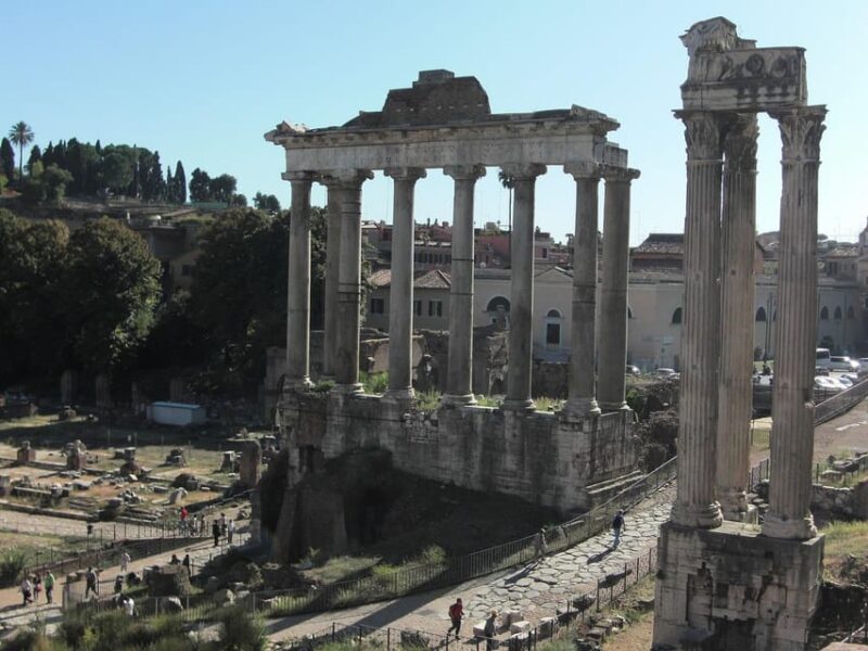 Rome: Colosseum, Roman Forum and Palatine Hill Experience - Highlights of the Via Sacra and Ancient Streets