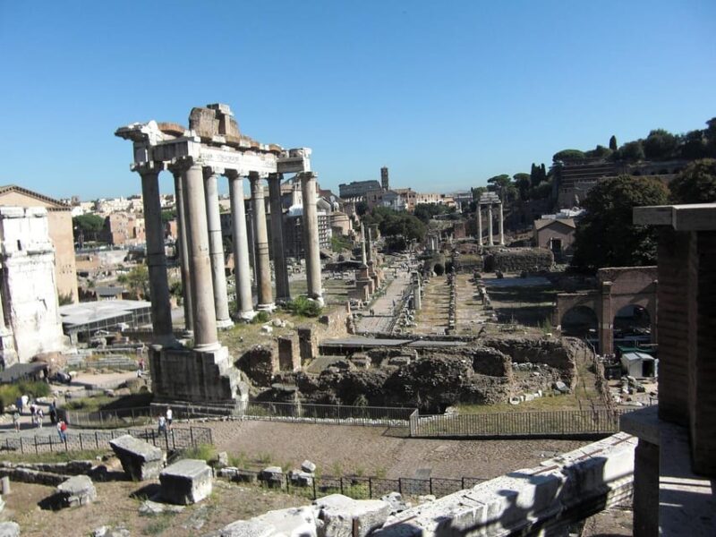 Rome: Colosseum, Roman Forum and Palatine Hill Experience - Accessibility and Group Size