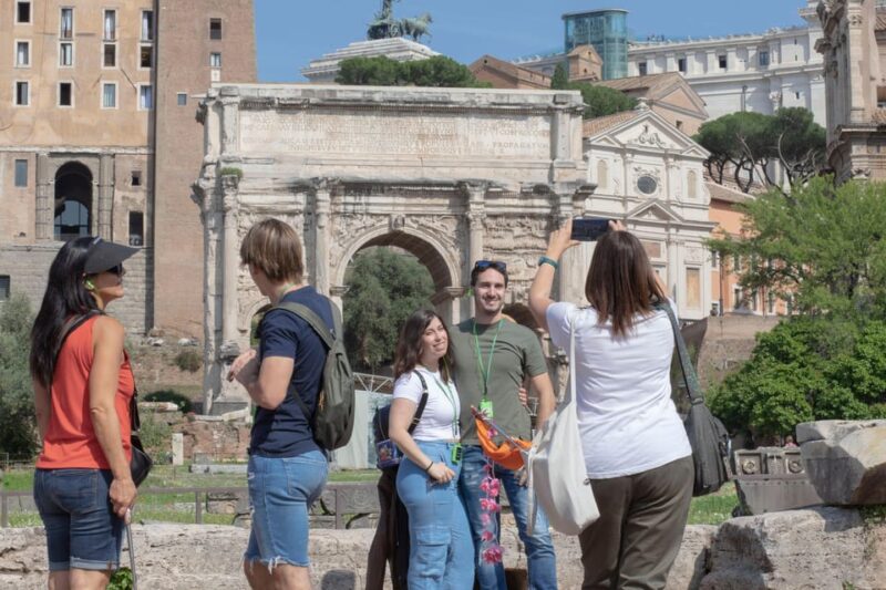 Rome: Colosseum, Roman Forum and Palatine Hill Guided Tour - Walking Through the Roman Forum