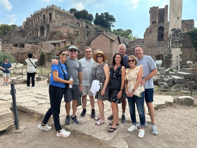 Rome: Colosseum, Roman Forum and Palatine hill guided tour - Expert Guides and Engaging Commentary