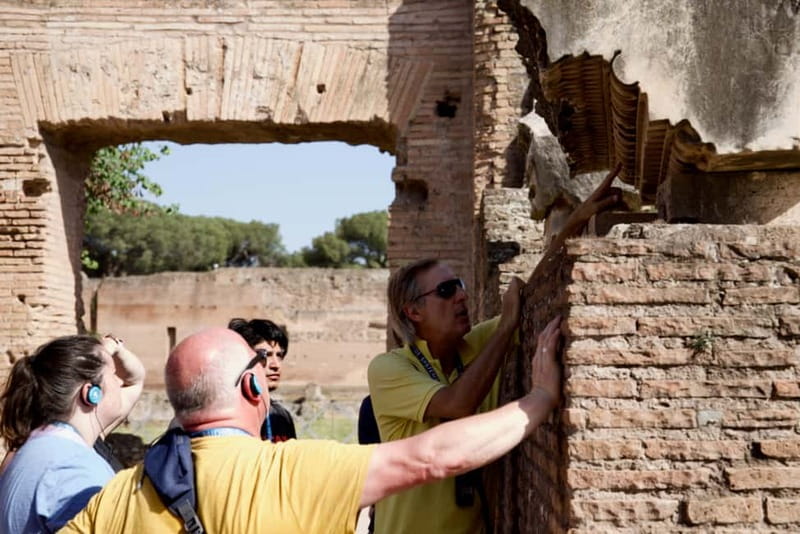 Rome: Colosseum & Roman Forum Guided Tour - Exploring the Imperial Forums: The Political Center