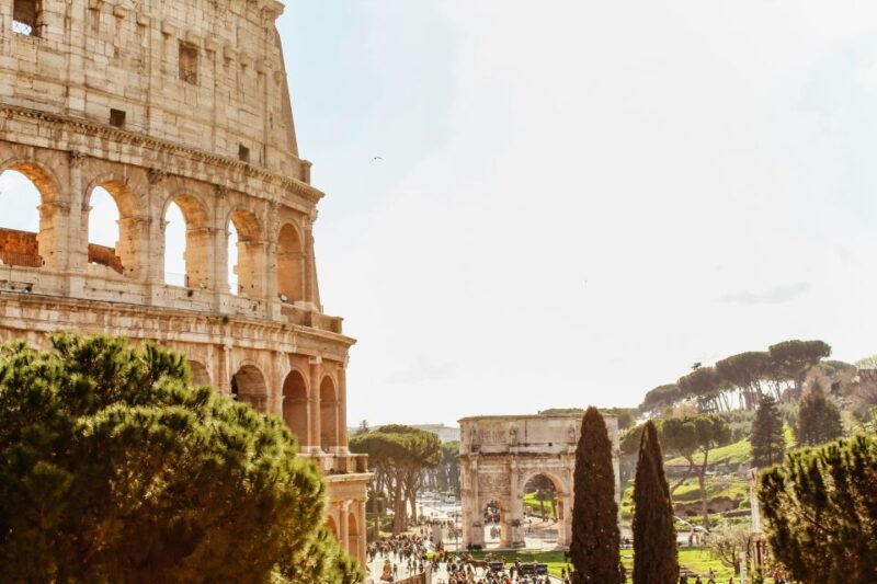 Rome: Colosseum, Roman Forum & Palatine Guided Tour - Palatine Hill: The Emperors Residence and Iconic Views