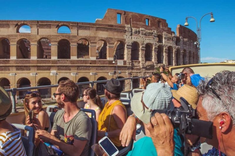 Rome: Colosseum, Roman Forum, Palatine Hill & Hop-on Hop-off - Discover Rome’s Historic Landmarks and Flexible Sightseeing Options