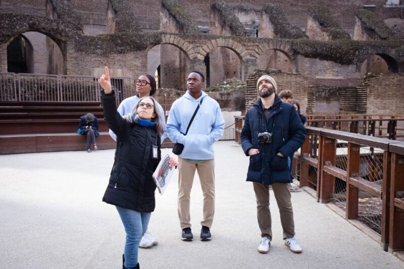 Rome: Colosseum, Roman Forum, Palatine Hill Small Group Tour - Walking Through Palatine Hill’s Imperial Past