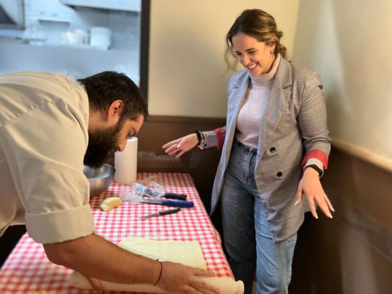 Rome Cooking Class: Handmade Tonnarelli Pasta & Tiramisu - Vibrant Osteria Setting and Small Group Atmosphere