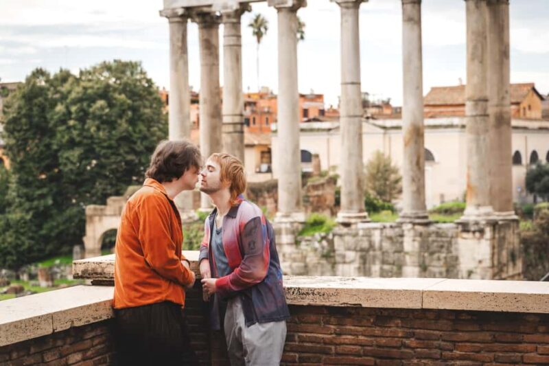Rome: Couple Photoshoot Experience LGBTQ+ Friendly - The Romantic Charm of Rome’s Iconic Sites