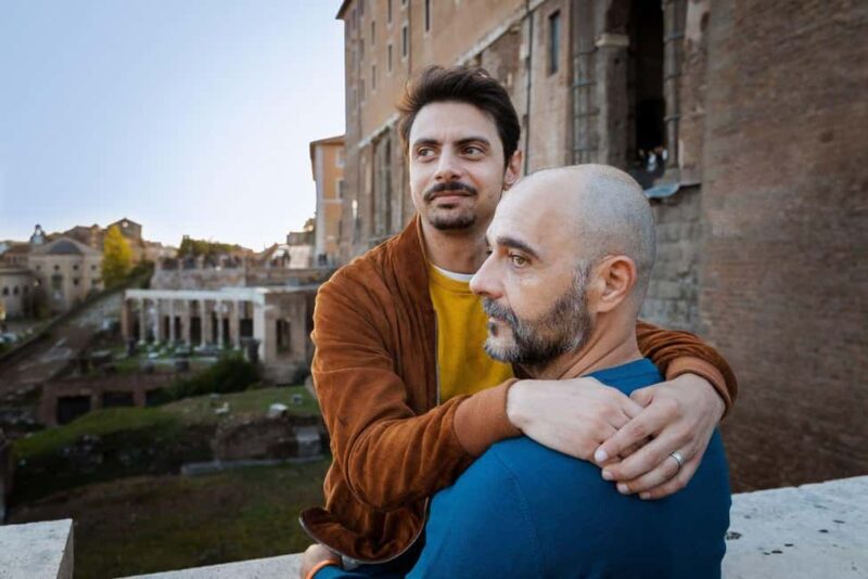 Rome: Couple Photoshoot Experience LGBTQ+ Friendly - Romantic and Inclusive Photography in Rome