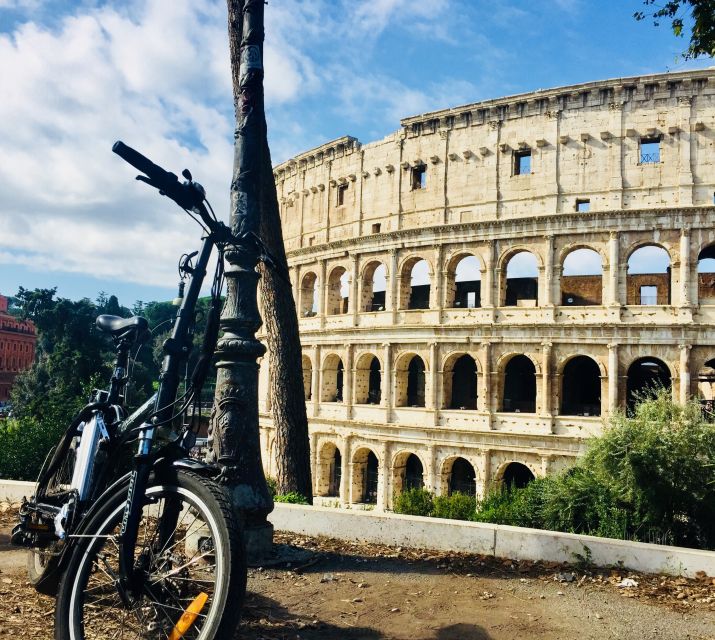 Rome: E-Bike Highlights Experience with Food Tasting - Logistics, Meeting Point, and Group Size
