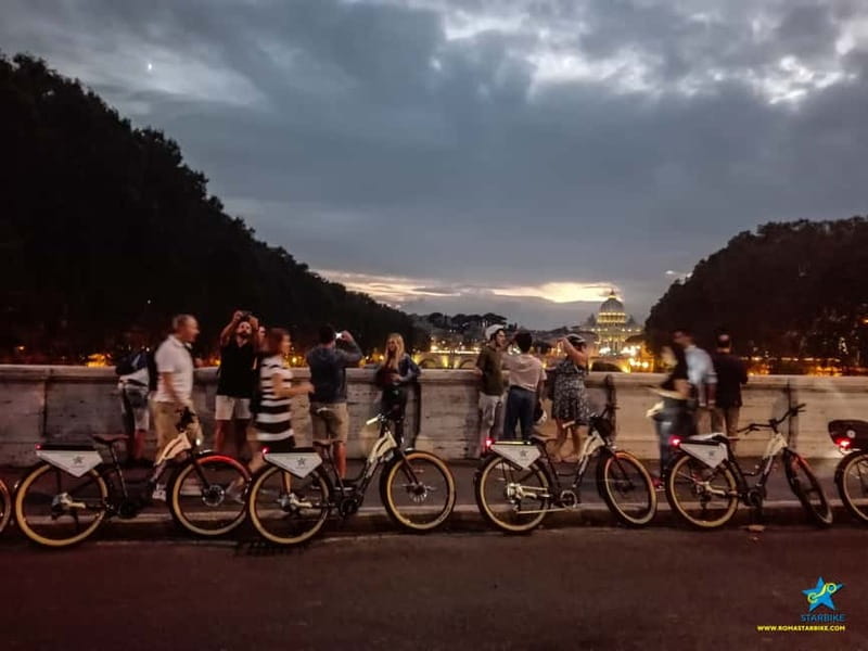 Rome: E-Bike Sunset Tour with Pizza Option - Optional Pizza and Local Dining Experience