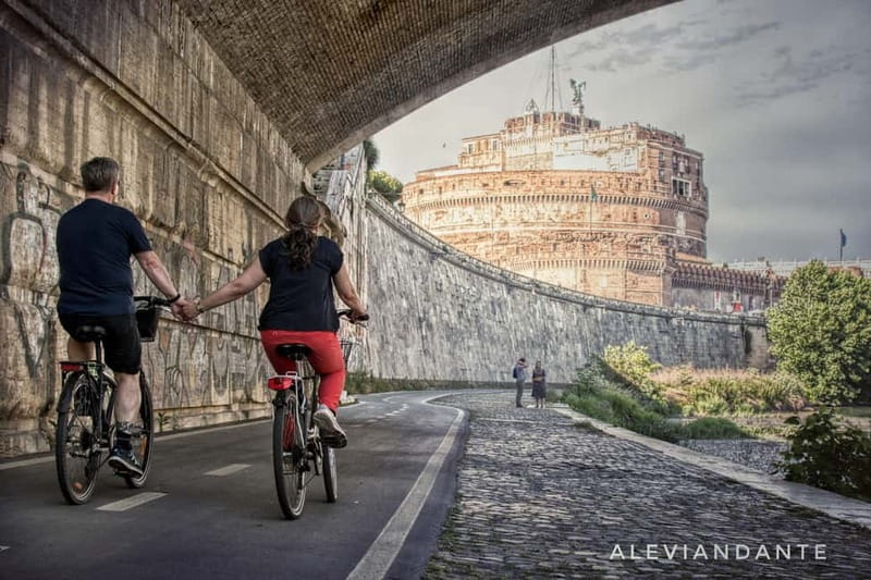 Rome: E-bike Tiber River Tour > Hidden Gems & Local Treats - Key Points
