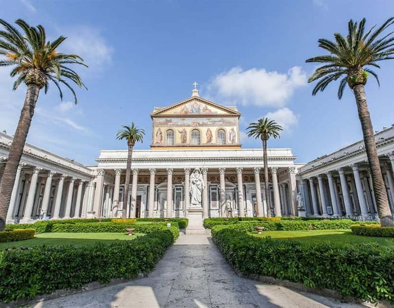 Rome: E-bike Tiber River Tour > Hidden Gems & Local Treats - The Tour’s Pacing and Accessibility for All Ages