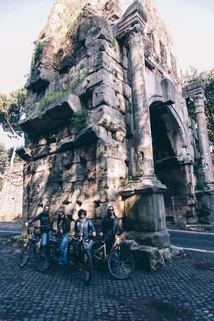 Rome: E-Bike Tour of Appia Antica, Aqueducts, and Caffarella - Porta San Sebastiano and Roman Fortifications