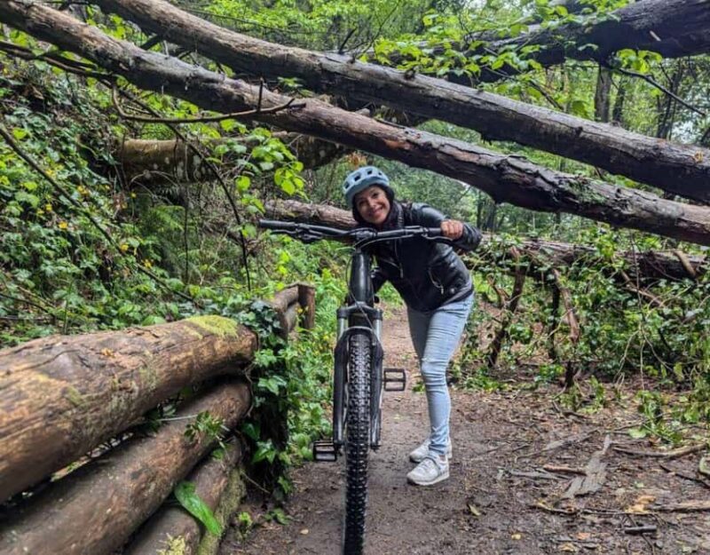 Rome E-Bike Tour: Roman Castles, Villages and Lake Views - Scenic Cycling between Lakes and Villages