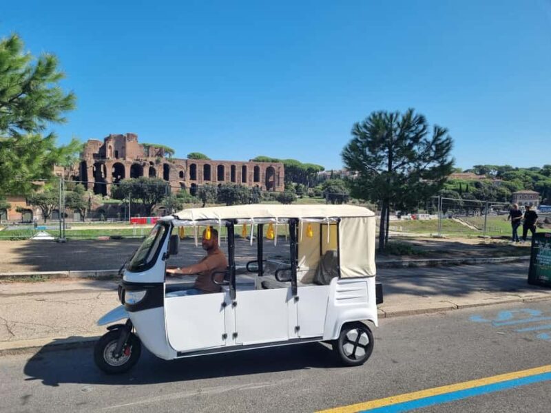 Rome: Electric Tuk-Tuk photo experience with driver - The Stops: From Ancient Amphitheaters to Baroque Fountains