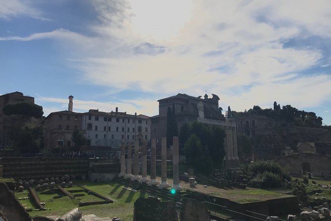 Rome Empress Mystery: Self-Guided Adventure Game - Monument to Victor Emmanuel II and Roman Cultural Symbols