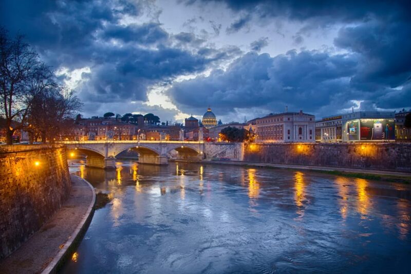 Rome: Evening Walking Tour by Moonlight - Key Points