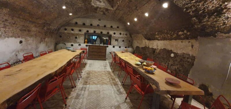 Rome: Explore Testaccio Market and Local Hidden Gems - Savoring Roman Pizza and Traditional Flavors