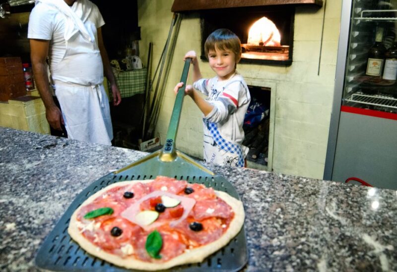 Rome: Family-Friendly Pizza Master Class - Key Points