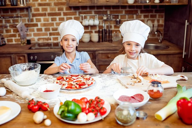 Rome For Kids: Small Group Pizza Making Class - Family-Friendly Atmosphere and Activities for Kids