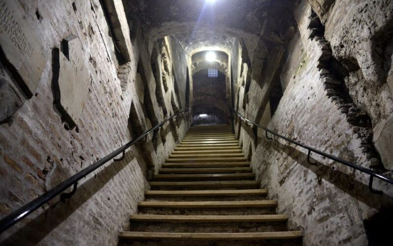 Rome Golf Cart Tour: Catacombs & Appian Way with Tickets - The Circus of Maxentius: A Roman Landmark