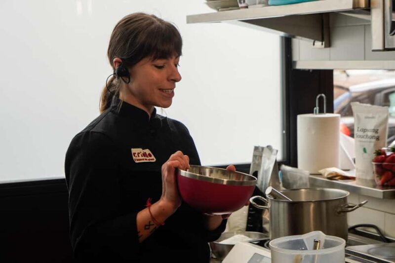 Rome: Gourmet Ice Cream Class with Aperitif - Key Points