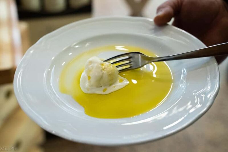 Rome: Gourmet Ice Cream Class with Aperitif - The Gourmet Aperitif and Local Product Platter