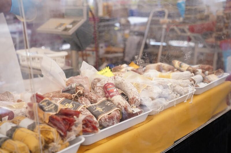 Rome: Guided City Food Tour by Vespa and Tastings - The Quality and Personal Touch of Guides