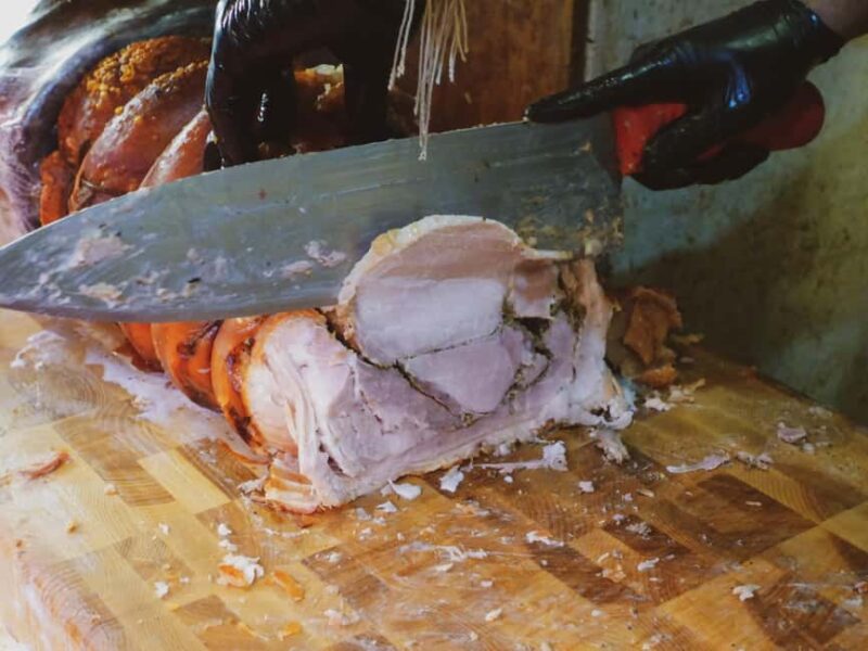 Rome: Guided Food Walking Tour with Wine in Trastevere - Visiting the Key Stops: From Crostini to Gelato