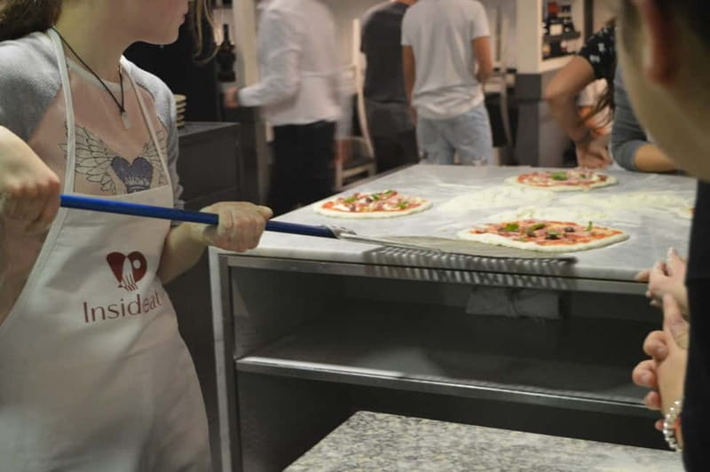 Rome: Hands-On Pizza Making Class near the Vatican with Wine - Key Points