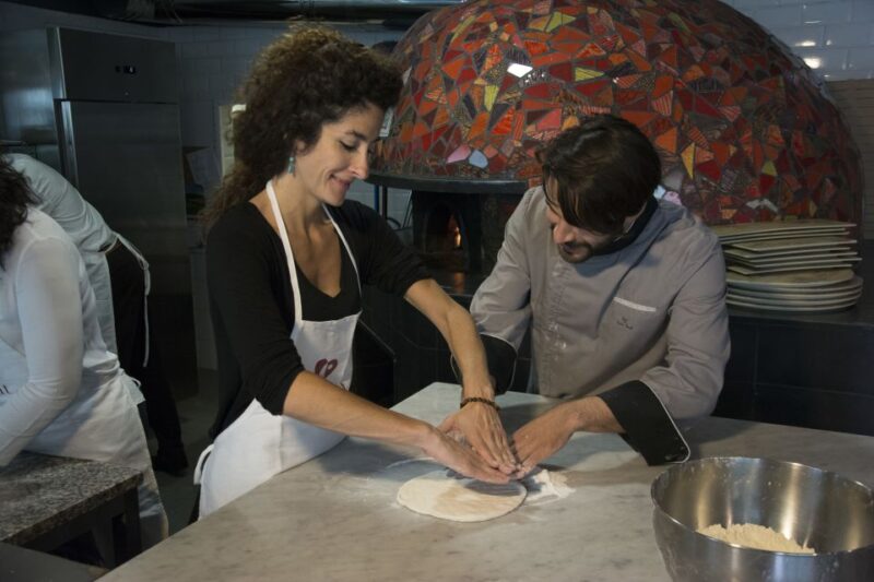 Rome: Hands-On Pizza Making Class near the Vatican with Wine - The Tasting Experience: Enjoying Your Pizza with a Drink