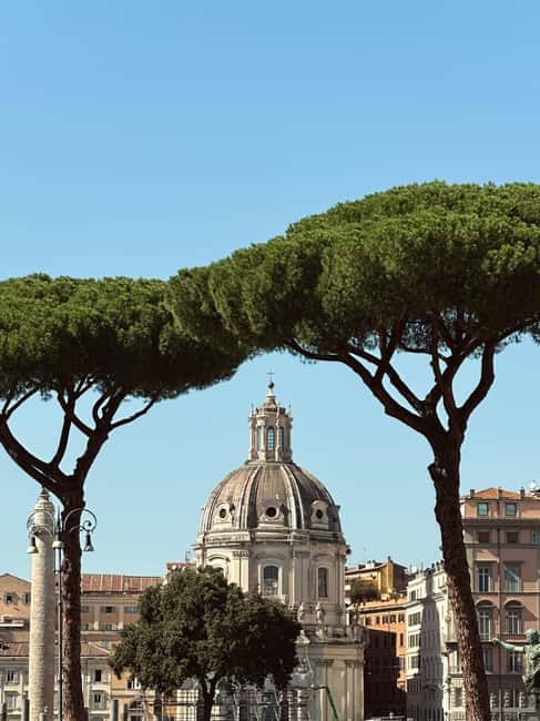 Rome: Hidden Gems and Key Monuments Small Group Walking Tour - Comparing This Tour to Similar Options