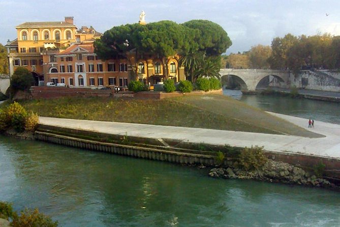 Rome: History and Flavors of the Jewish Ghetto, Semi-Private Tour - Starting at Piazza Trilussa in Trastevere