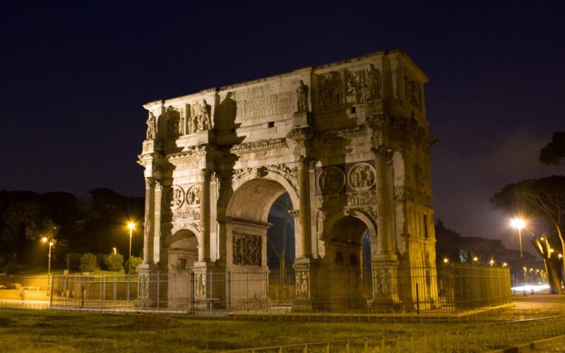 Rome: Hop on Hop Off Bus & Colosseum Guided Tour - Palatine Hill: Breathtaking Views and Ancient Ruins