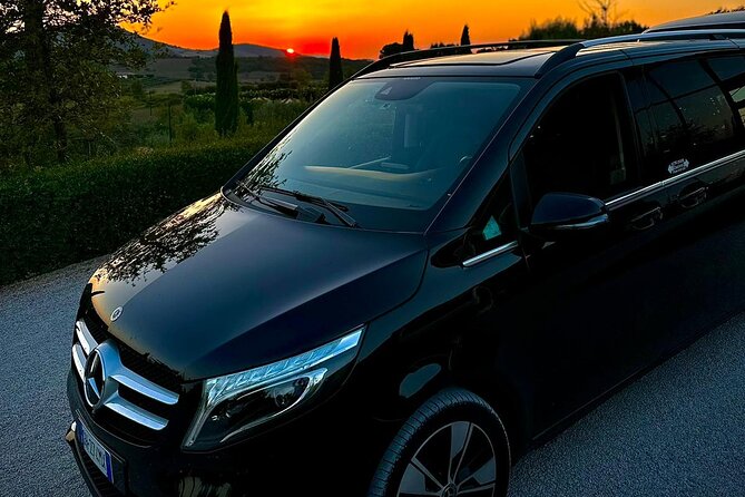 Rome Hotel to Fiumicino FCO Airport: Private Transfer - Convenient Airport Departure from Rome Hotels in Comfort