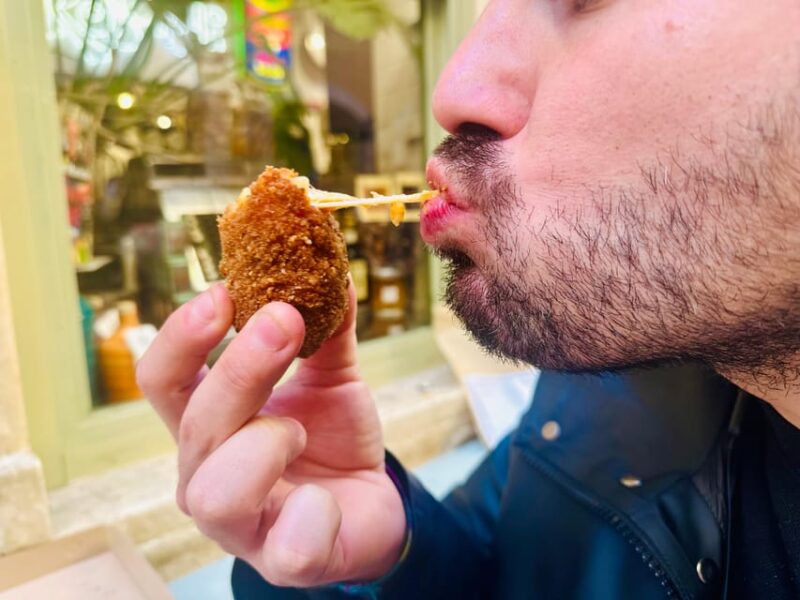 Rome: Jewish Quarter and Campo de' Fiori Street Food Tour - Sampling Roman Street Food at Popular Eateries