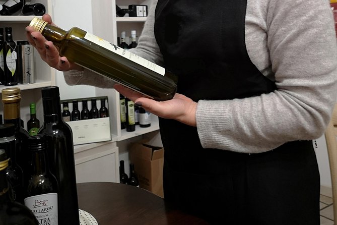 Rome: Life-Changing Wine & Olive Oil Tasting with food pairing - Weather and Accessibility