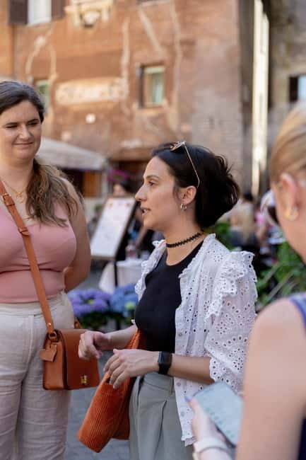 Rome: Local Food & Wine Tour in Trastevere & Campo de' Fiori - Scenic Walk and Wine Tasting in Trastevere