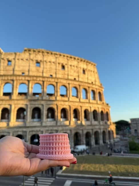 Rome: Make Your Own Candle Near the Colosseum - Key Points
