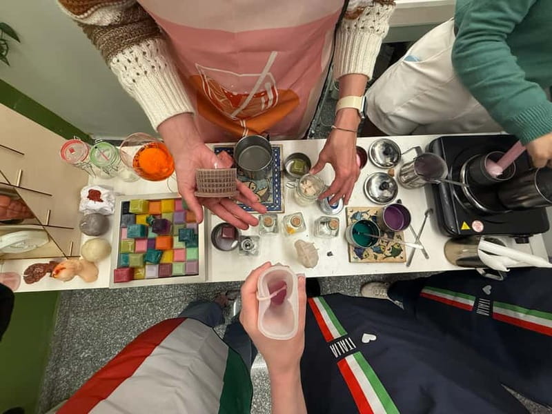 Rome: Make Your Own Candle Near the Colosseum - Multiple Options for Personal Keepsakes: Candle or Tote Bag