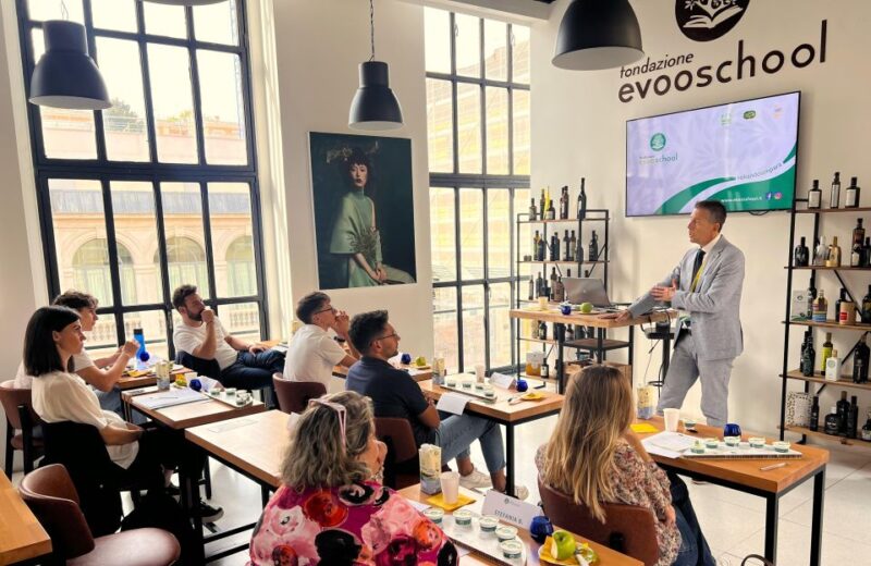 Rome: Masterclass Extra Virgin Olive Oil & Table Olives - The Guided Tasting Experience